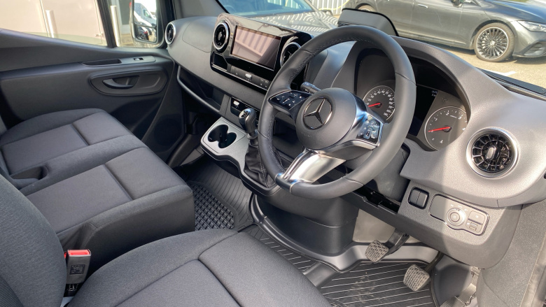 Mercedes-Benz Sprinter 315Cdi L3 Diesel Rwd 3.5t H2 Select Van